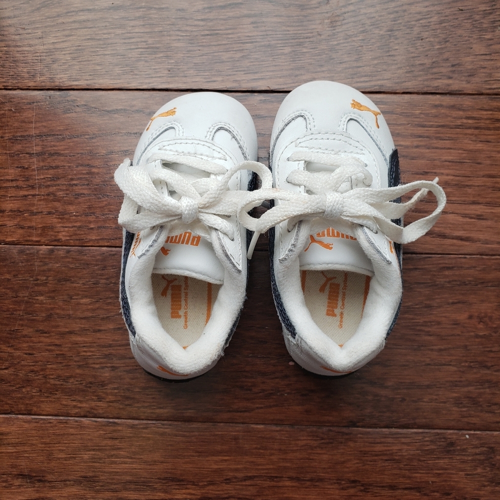 EUC Infant Pumas
